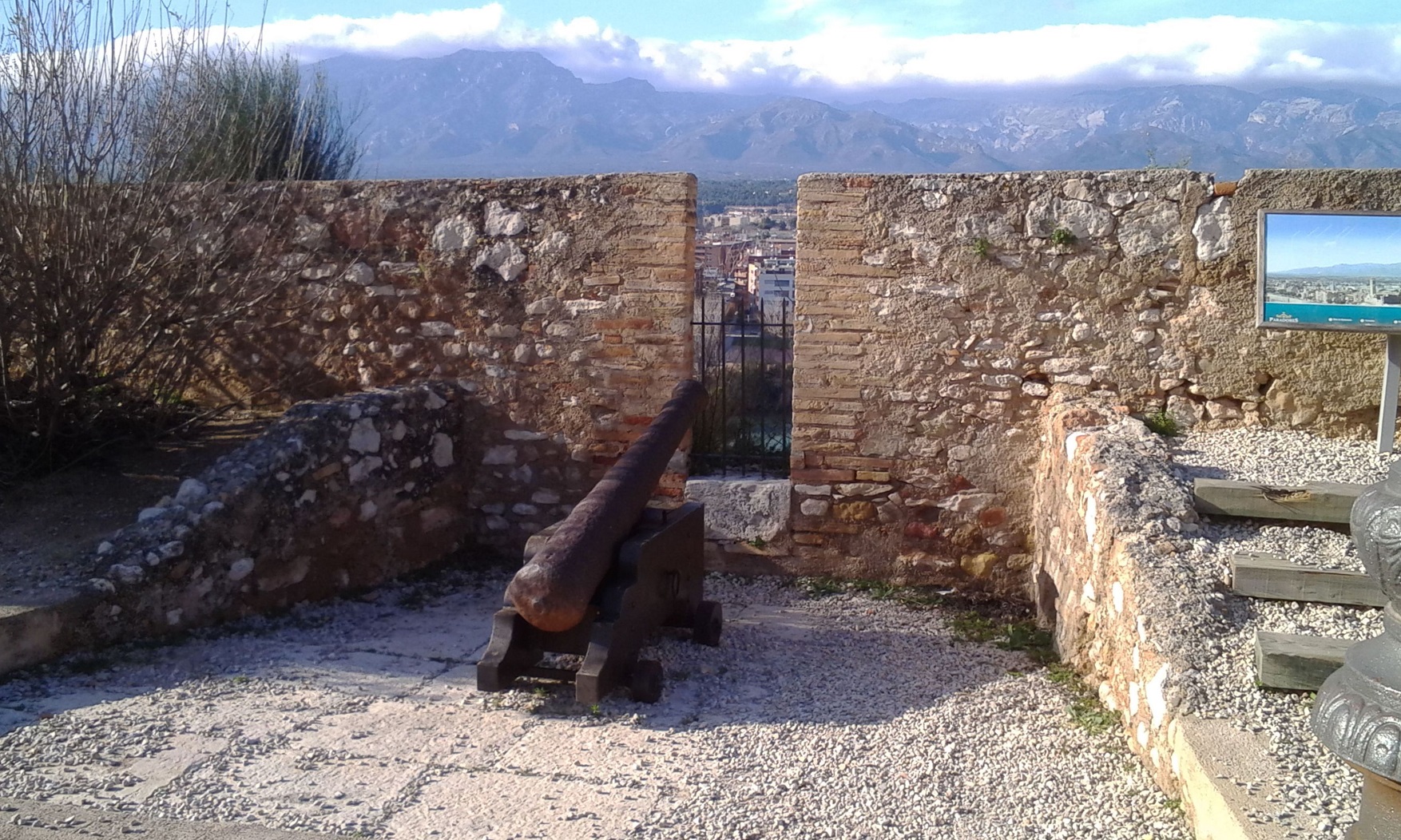 Tortosa over the ramparts